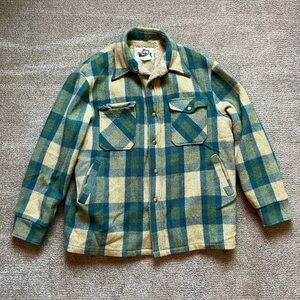 VTG 70’s Woolrich Plaid Sherpa Mens Coat